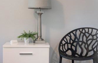 Wood Circle House - Dog Friendly with Fenced in Backyard - Foto 47