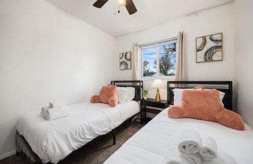 Poolside Palisade - A Fun Family Retreat for 6 - Foto 31