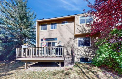 Remodeled Mountain-View Escape - Foto 26