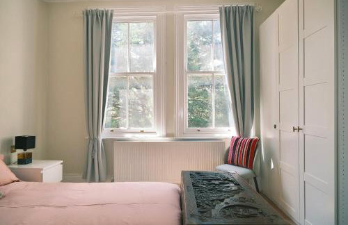 Kensington 1B1B with Sofa Double Bed Max 4 Guests - Foto 30