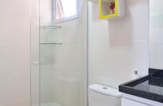 2 Quartos com ar, piscina, sacada Gourmet a 1 km da praia Grande - Foto 14