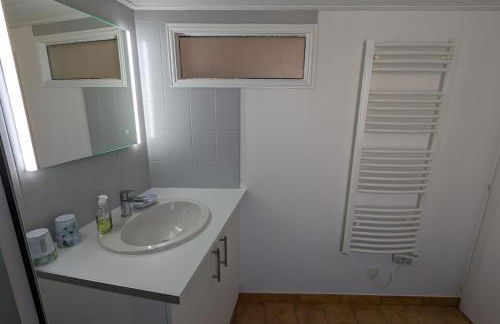 Spacious nest with terrace near the beach - Foto 8