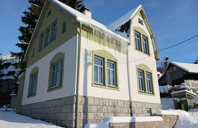 Beautiful Villa With Comfort - Photo 28