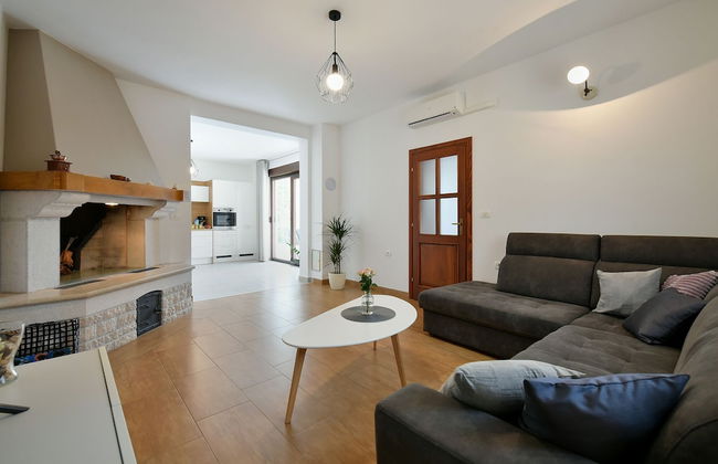 House 1125 - Photo 23