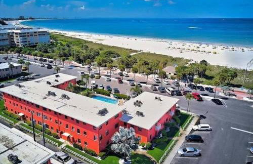 Ocean view studio with heated pool - Foto 1