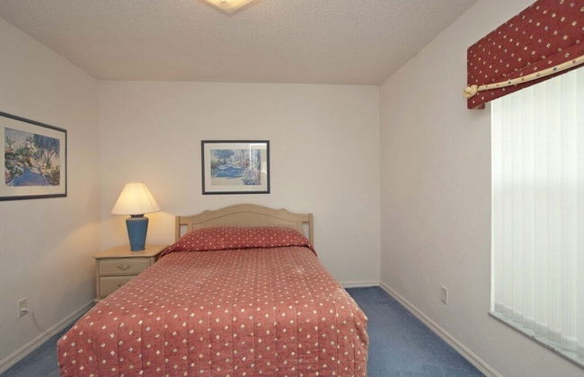 Greater Groves-4 Bedrooms Home W/pool-5204GG Home by RedAwning - Photo 7