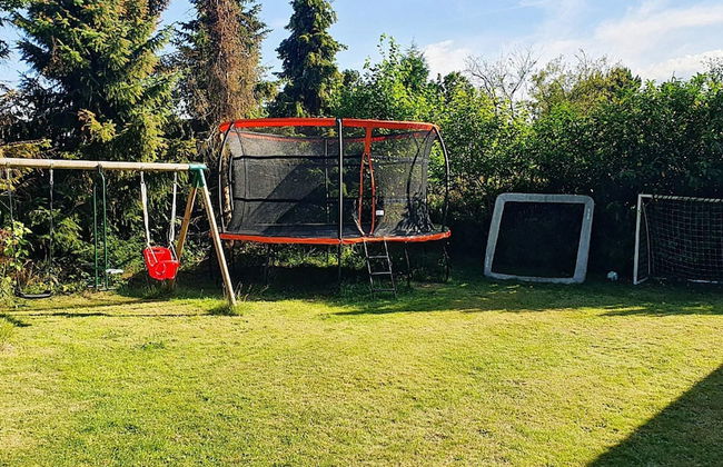 6 Person Holiday Home in Hojby - Foto 8