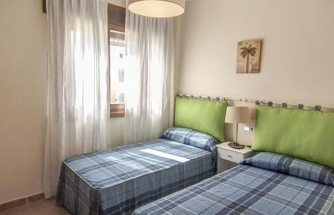 Lovely 2-bed Apartment in Costa Esuri - Foto 2