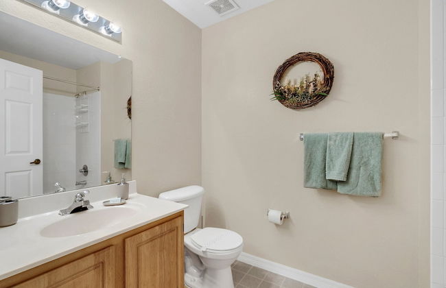 Modern & Comfy 20min to Disney Queenbeds - Photo 11