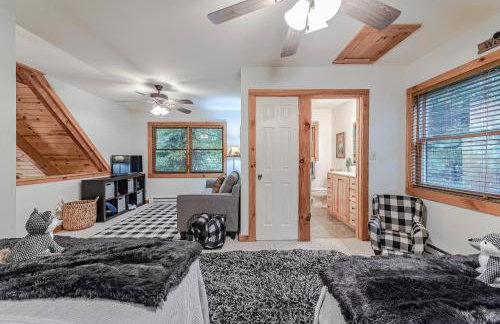 Bear Pause Cabin 3 BR/3BA Amazing view of the Lake - Foto 42