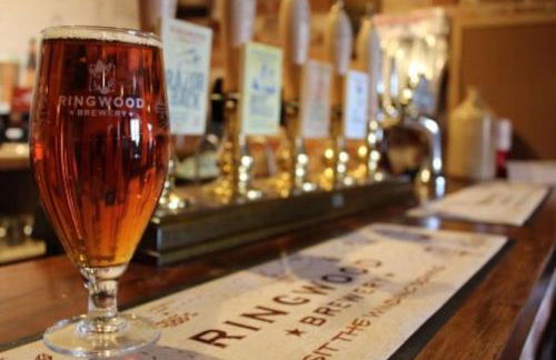 Spacious 5-Bedroom Victorian House Near Sandbanks - Sleeps 14, Parking & Garden - Foto 60