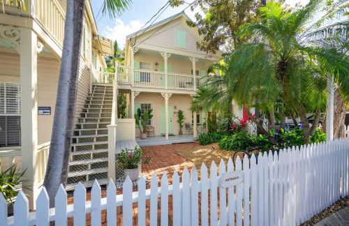 Heron Hideaway - Photo 2