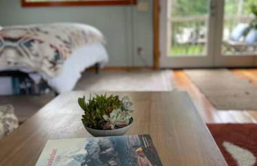 Riverfront Getaway on the Wild and Scenic - Foto 33