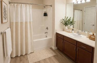 Luxury 1BR & 2BR Near Venice Beach MDR Retreat with Pool & Spa - Foto 33