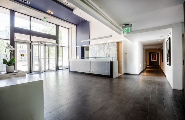 2500 Penn, a Placemakr Experience - Photo 2