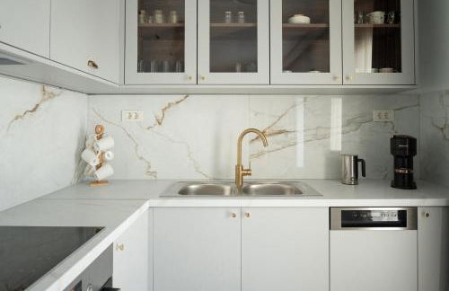 Majestic Manor with outdoor Jacuzzi by 8essentially - Foto 32