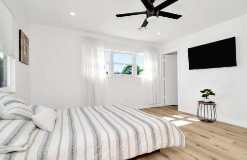 Clearwater Beach Waterfront Modern Villa 4BD 2BIG OPEN LOFT 4BT with Pool Boat Deck Sleep 15 - Foto 31