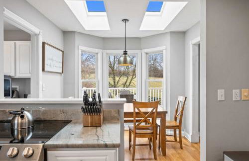 Country Home with Hot Tub Fire Pit for 10 Guests - Foto 21