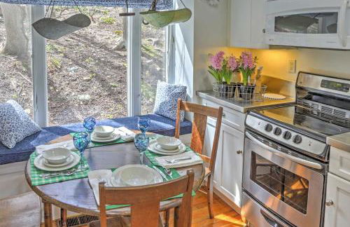 Dainty New Preston Cottage with Dock and Lake Views! - Foto 5