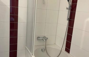 Charmantes Familienrefugium im Zentrum von Ludwigshafen - Eleganz & Komfort Ideal fur Familien - Foto 9