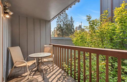 Upscale Condo near Downtown & the Deschutes - Foto 19