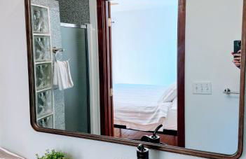 Contemporary House with Ocean View Decks - Foto 24