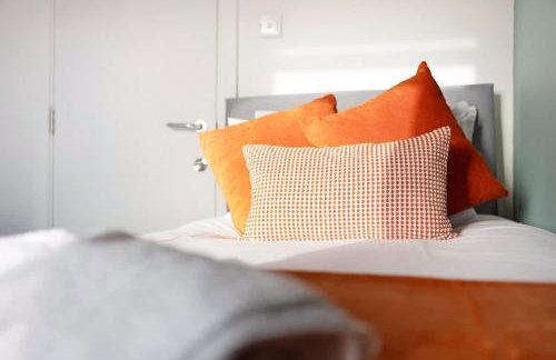 Stylish 4BR Retreat Near Town Centre - Foto 37