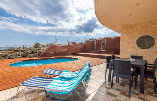 Sea View Villa Emmanuela, By IdealStay Experience - Foto 3