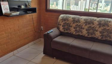 Flat com 2 quartos 2 banh AR e uma vista espetacular na área central de GV com cozinha completa-Bom p grupos ou familias ou empresas - Foto 5