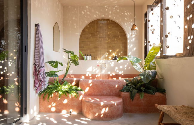 NOA by DW - Photo 57