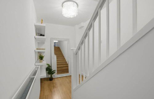 Cozy Nice View 4ppl 2Bed Flat Near River Walks St Katharine Docks BURR-86-Fred - Photo 24