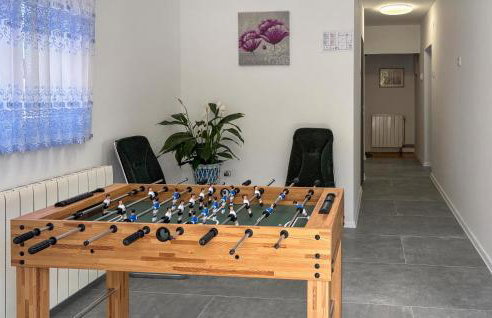 Stunning Home In Salopeki Modruski With Wifi - Photo 7