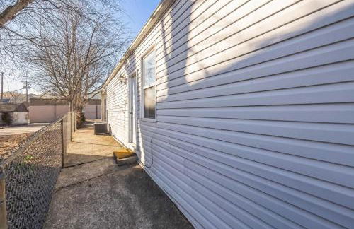 Charming Getaway on Ash St- Minutes from Cinci - Photo 13