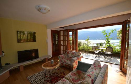 Villa Rina Deluxe and Cottage - Photo 9