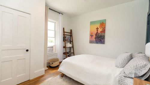 Charming & Newly Renovated 2BR in St Albans - Foto 4