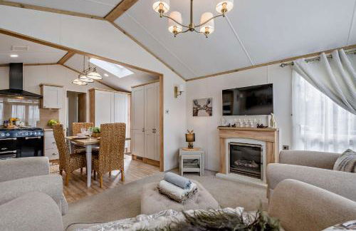 Bunny Lodge Quiet 2-Bed Luxury Home near Milford on Sea - Foto 2