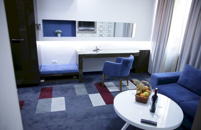 Serviced Apartment- Free Parking - Breakfast bar - Foto 5