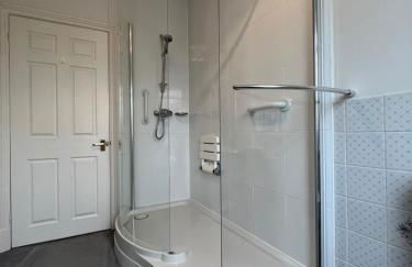 Spacious bungalow with large private garden - Foto 6