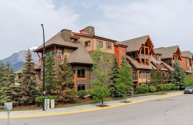 Solara Hotel room with Pool-Hot tub-Gym - Photo 1