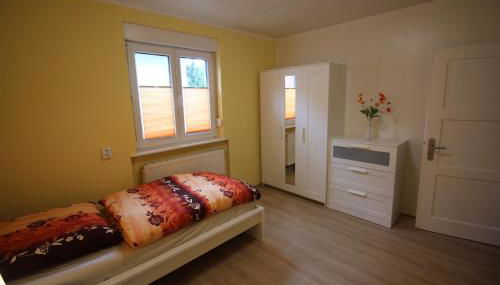 Ferienwohnung Benkertshof - Foto 4, wardrobe