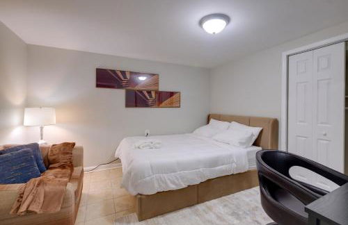 Work and Explore, Cozy Unit 5 Mi to UMD! - Foto 10