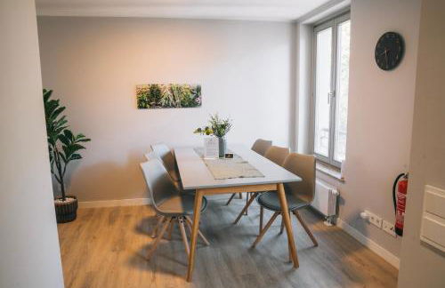 RR - Beautiful Apartment 80qm - Lift - WIFI - Foto 6