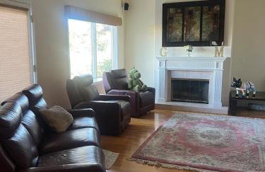 Big Bright Burlingame Hills Bay View Home - Foto 2