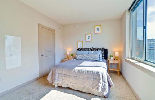 Spacious Apartment w Rooftop Views - Foto 4