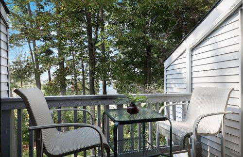 Lake Views at The Shores Great Location 5693 - Photo 11