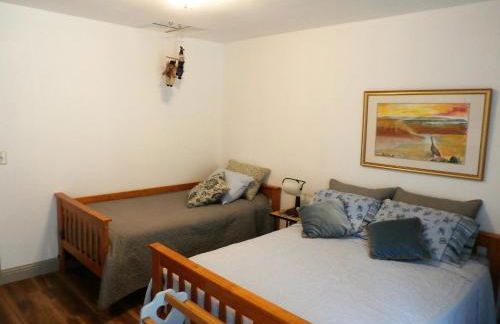 NEW CHARMING 2 BEDROOMS UNIT CLOSE TO EVERYTHING - Foto 19