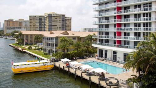 Studio BeachWalk, Ocean Breeze & 2 Full Beds - Foto 3