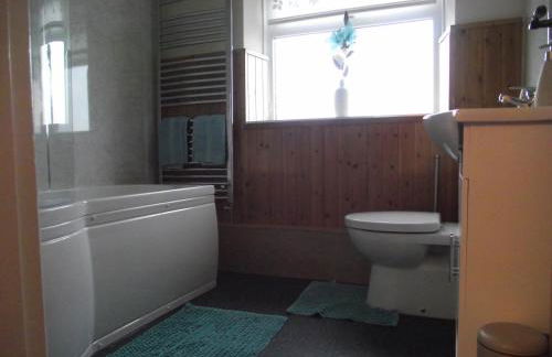 Cob Cottage - Photo 20