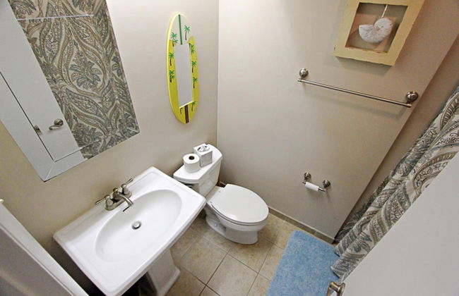 Shore to Please Condo With Pool Views of Beach - Foto 23