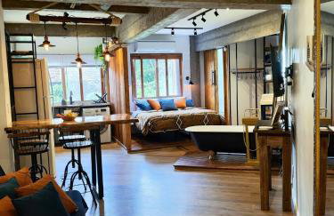 O Refúgio 202 Loft Exclusivo com Banheira Vitoriana em Gramado - Foto 5